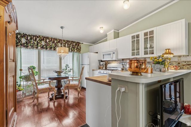 273 E VAGABOND DR, Murray, UT 84107