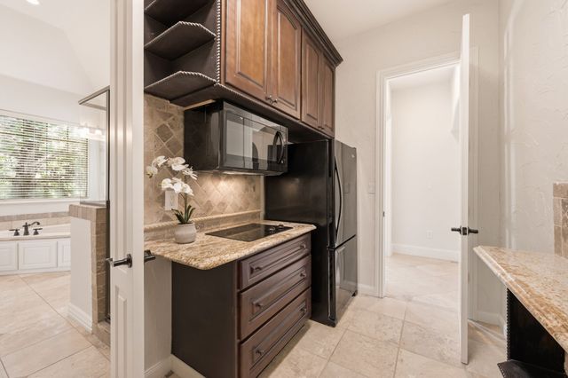1413 Kaitlyn Lane, Keller, TX 76248