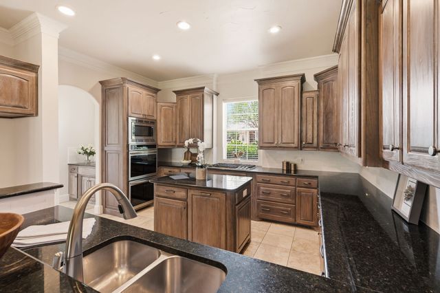 1413 Kaitlyn Lane, Keller, TX 76248
