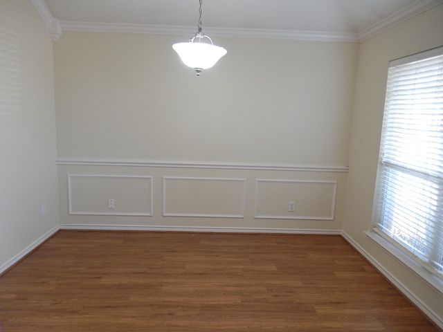 2717 CREEK VALLEY Drive, Garland, TX 75040