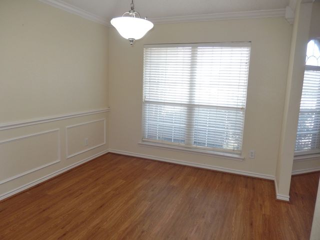 2717 CREEK VALLEY Drive, Garland, TX 75040