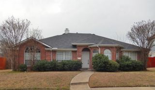 2717 CREEK VALLEY Drive, Garland, TX 75040