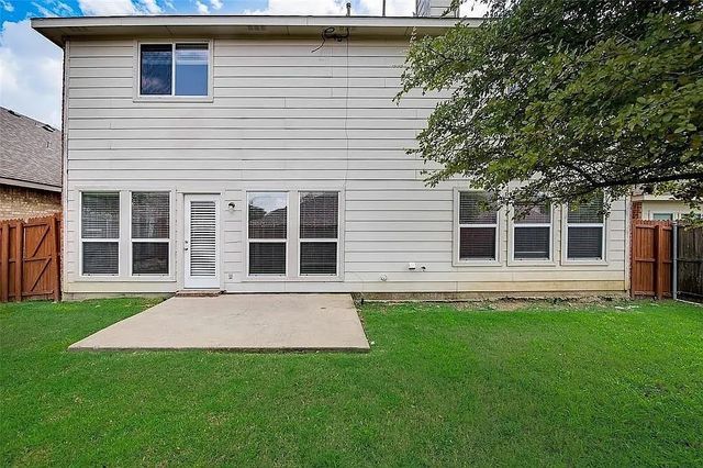 8300 Lonesome Spur Trail, Mckinney, TX 75070