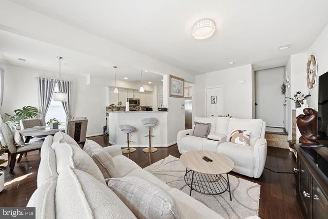 25202 SPLIT CREEK TER, Chantilly, VA 20152