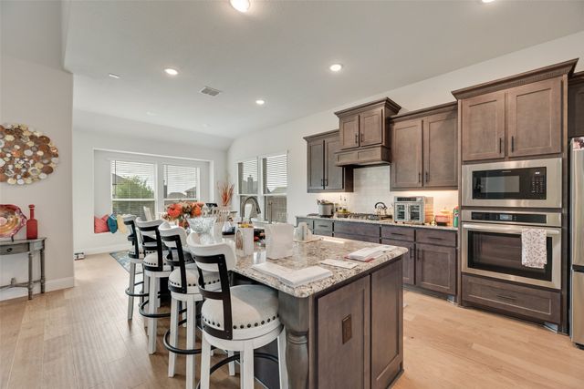 1042 Elmwood Drive, Justin, TX 76247