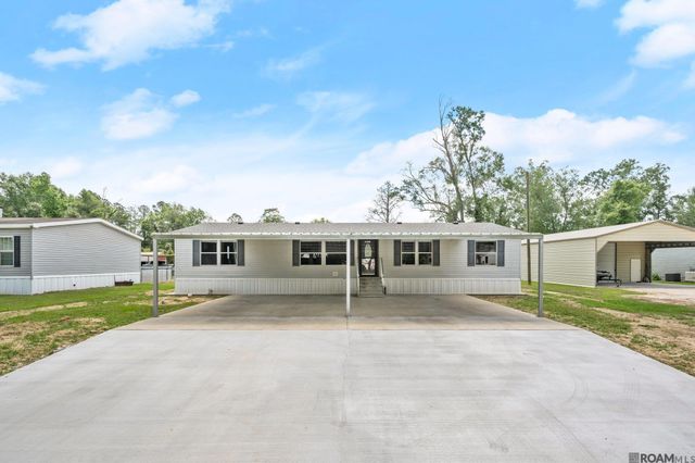 18603 Scivicque Ln, Port Vincent, LA 70726