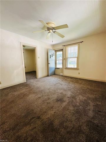 29 Deep Creek RD, Newport News, VA 23606