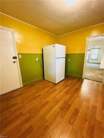 29 Deep Creek RD, Newport News, VA 23606