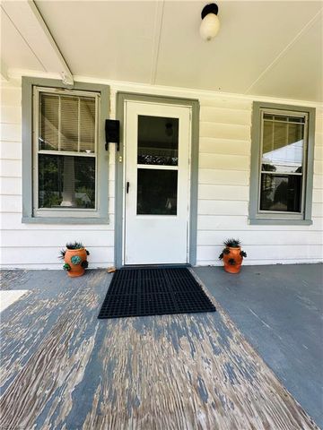 29 Deep Creek RD, Newport News, VA 23606