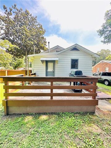 29 Deep Creek RD, Newport News, VA 23606
