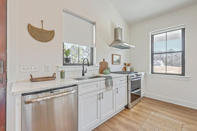 4260 Flat Dutch Court, Meggett, SC 29449