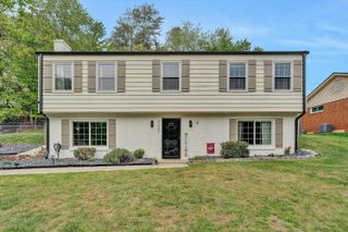 3323 Longhorn RD, Roanoke, VA 24018