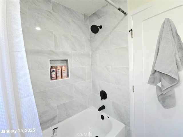 10920 S Inglewood Avenue, Inglewood, CA 90304
