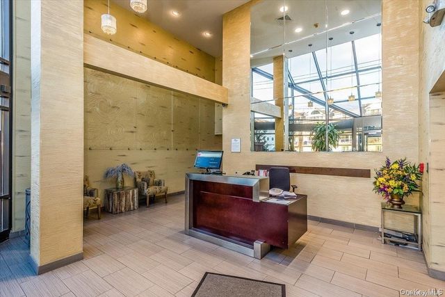 100 W Broadway 7Jj, Long Beach, NY 11561