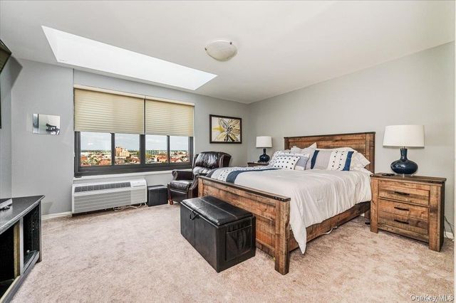100 W Broadway 7Jj, Long Beach, NY 11561