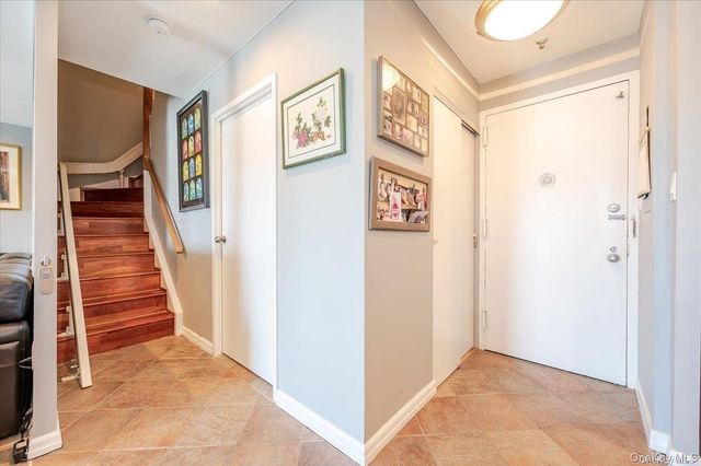 100 W Broadway 7Jj, Long Beach, NY 11561