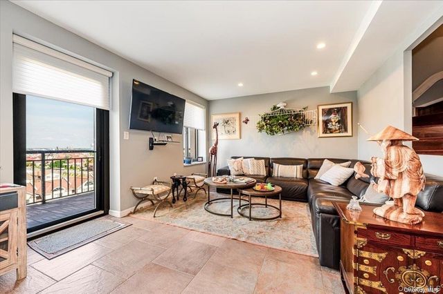 100 W Broadway 7Jj, Long Beach, NY 11561