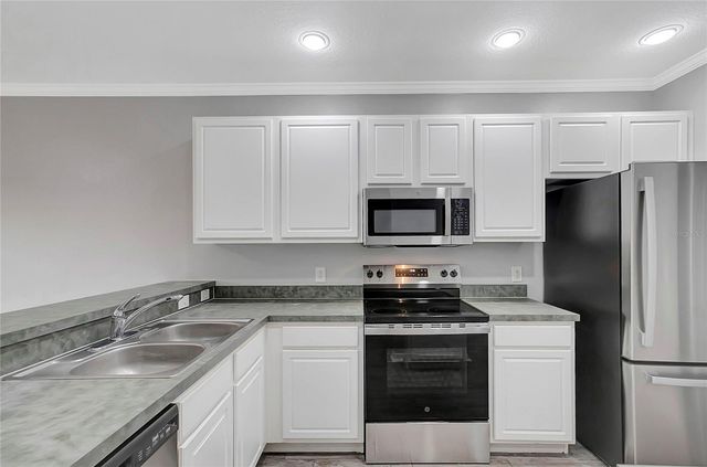 12316 HEALEY SUMMIT LANE, Riverview, FL 33579