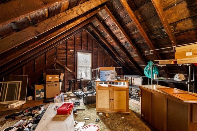 32 Kirby St, Marlborough, MA 01752