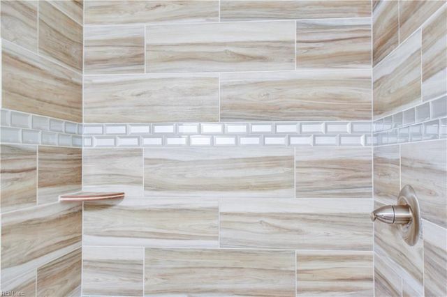 116 W Kelly AVE, Hampton, VA 23605