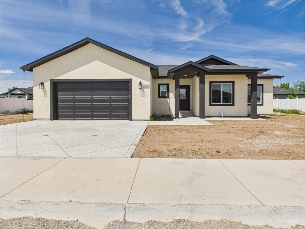 1214 Diamond Drive, Rupert, ID 83350