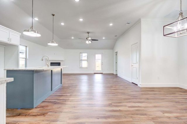 7808 97th Street, Lubbock, TX 79424