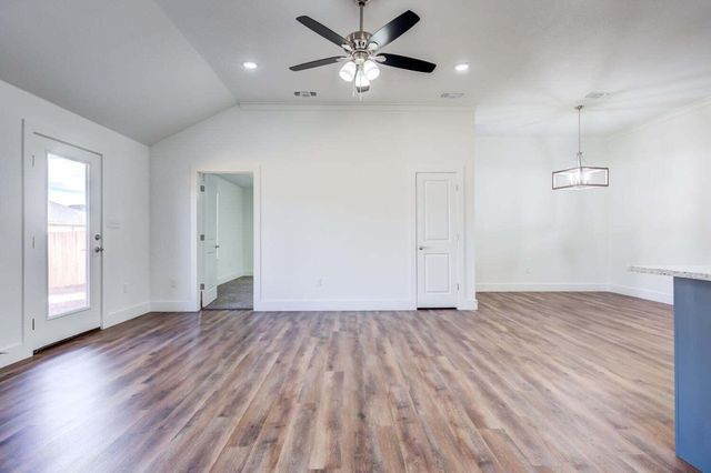 7808 97th Street, Lubbock, TX 79424