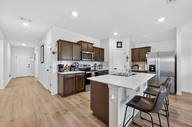 6409 Waterfall Lane, Princeton, TX 75407