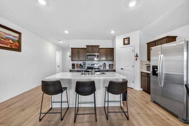 6409 Waterfall Lane, Princeton, TX 75407