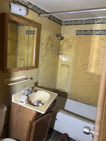 4608 White Rock Street, Houston, TX 77051