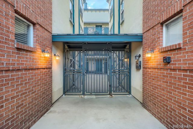 1747 N Pearl Street 205, Denver, CO 80203