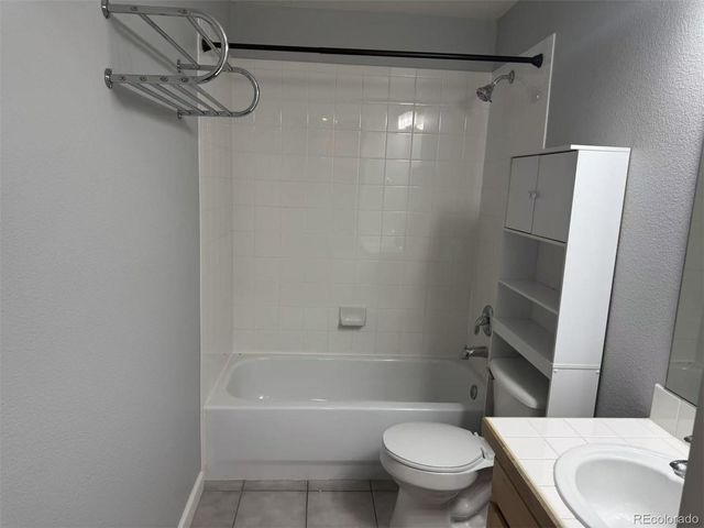 1747 N Pearl Street 205, Denver, CO 80203