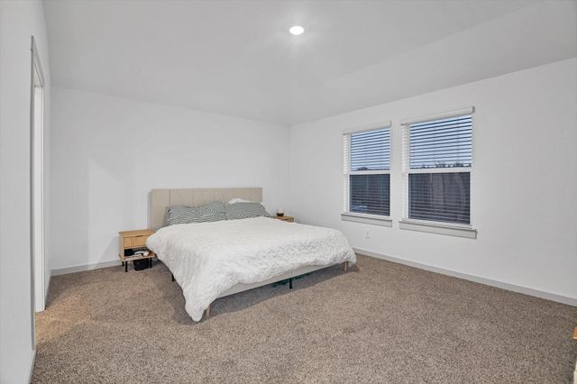 10002 Palm Royal Drive, Baytown, TX 77521