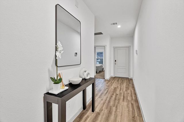 10002 Palm Royal Drive, Baytown, TX 77521