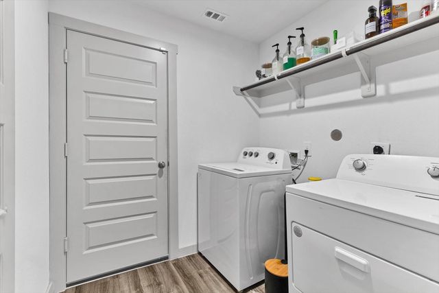 10002 Palm Royal Drive, Baytown, TX 77521