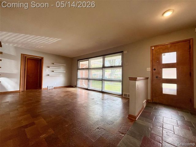 14129 Arnold, Redford, MI 48239