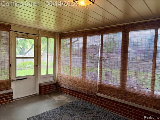 14129 Arnold, Redford, MI 48239