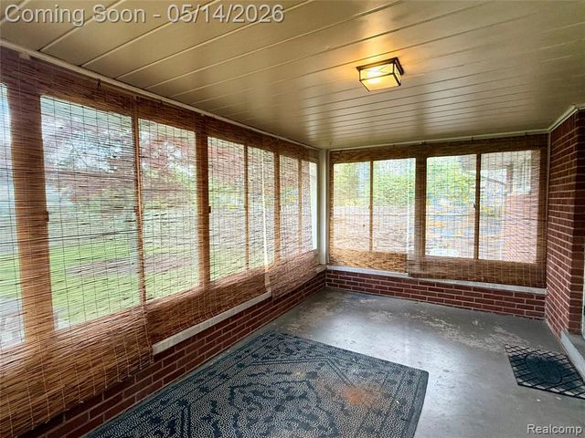 14129 Arnold, Redford, MI 48239
