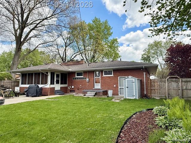14129 Arnold, Redford, MI 48239