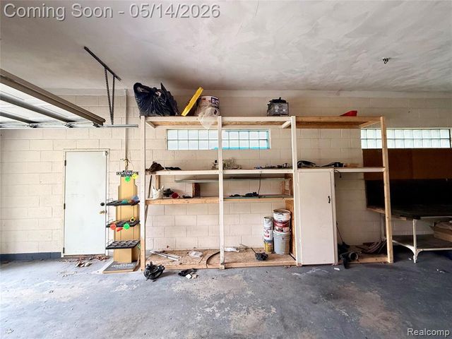 14129 Arnold, Redford, MI 48239