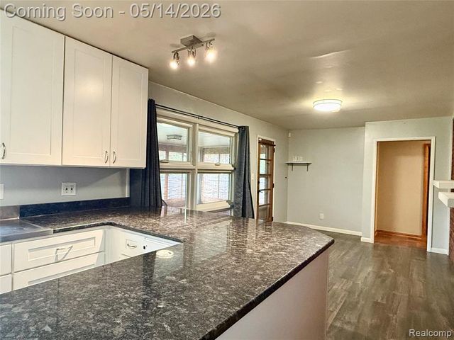 14129 Arnold, Redford, MI 48239