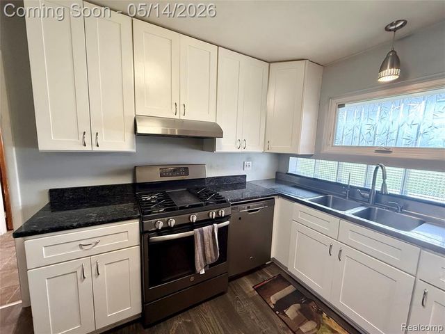 14129 Arnold, Redford, MI 48239