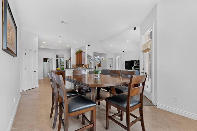 302 High Plains DR, Dripping Springs, TX 78620