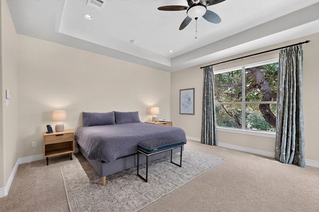 302 High Plains DR, Dripping Springs, TX 78620