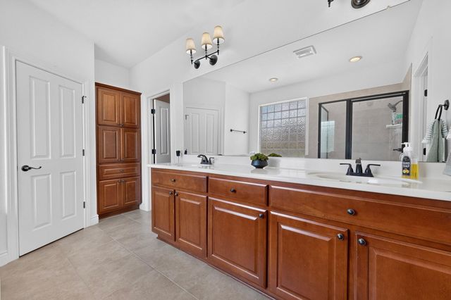 302 High Plains DR, Dripping Springs, TX 78620