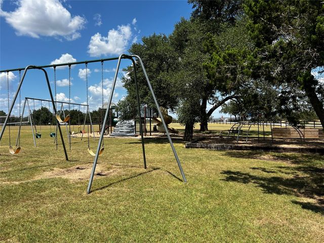 302 High Plains DR, Dripping Springs, TX 78620