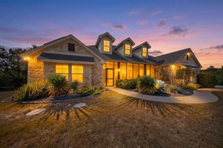 302 High Plains DR, Dripping Springs, TX 78620
