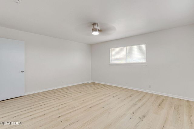 309 CLAIREMONT Road, El Paso, TX 79912