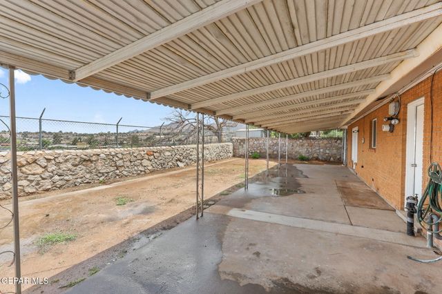 309 CLAIREMONT Road, El Paso, TX 79912