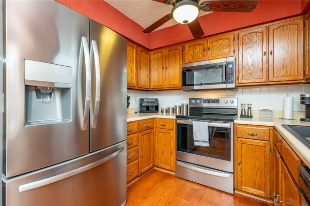 1225 Roland Avenue, Chariton, IA 50049